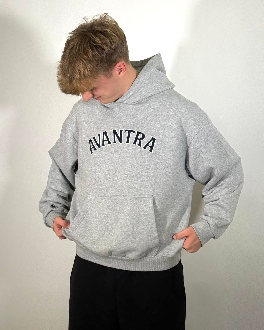 Grey Weekend Hoodie Avantra